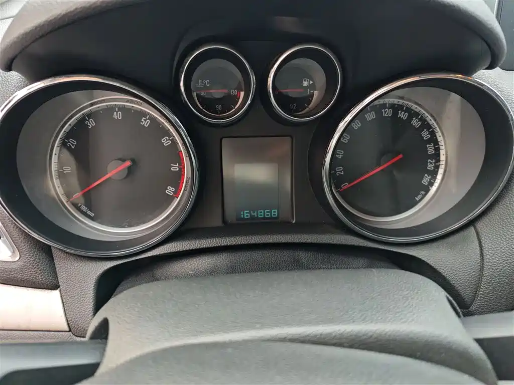 Buick Encore 2014 — фото 6