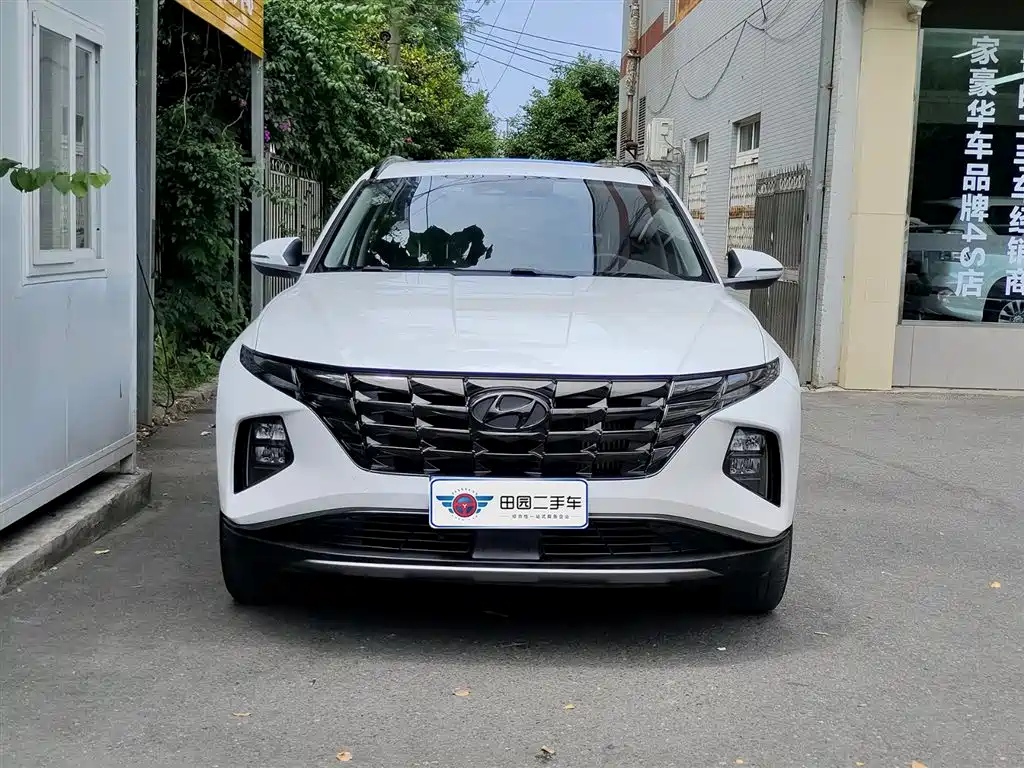 Hyundai Tucson 2021 — фото 2