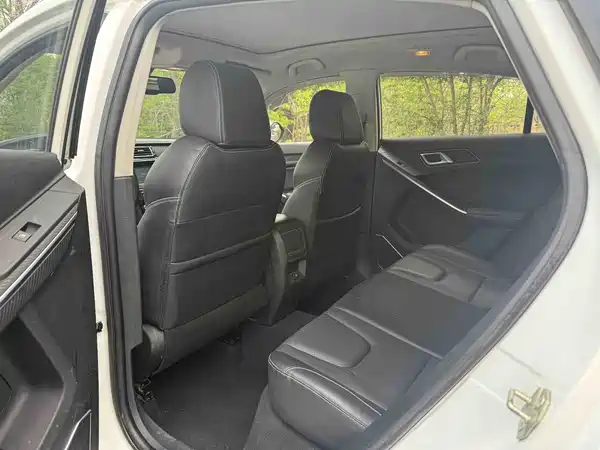 JMC Yusheng S330 2016