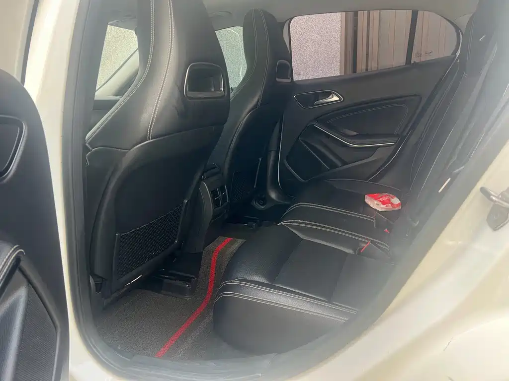 Mercedes-Benz GLA 2019 — фото 17