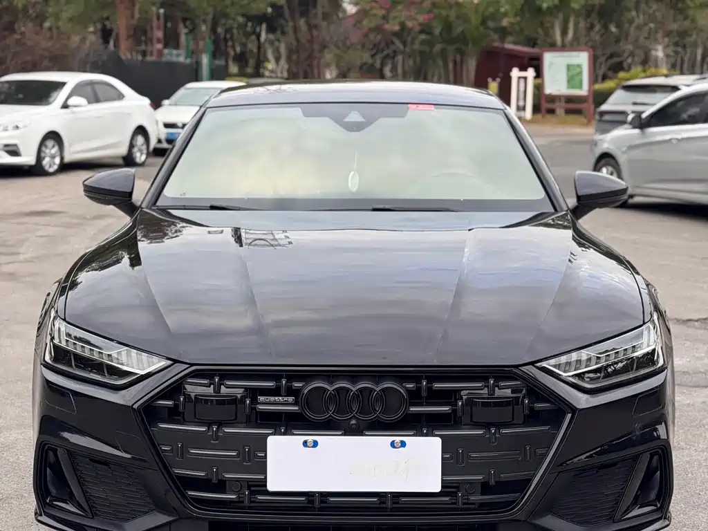 Audi A7L 2025 — фото 2