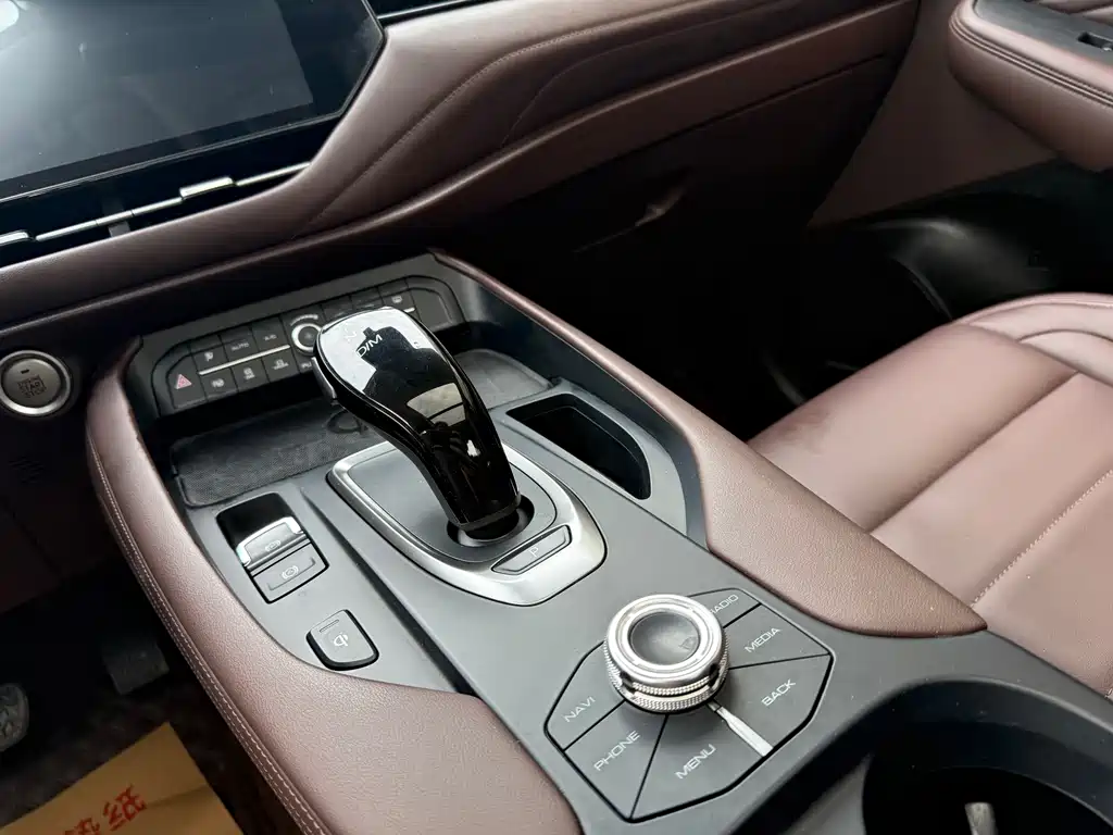 Haval F7 2020 — фото 17