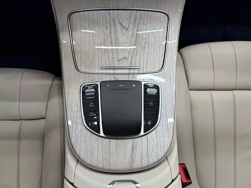 Mercedes-Benz E-Class 2023 — фото 15