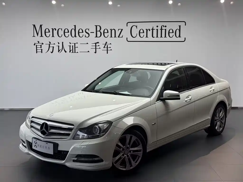Mercedes-Benz C-Class 2011 — фото 1