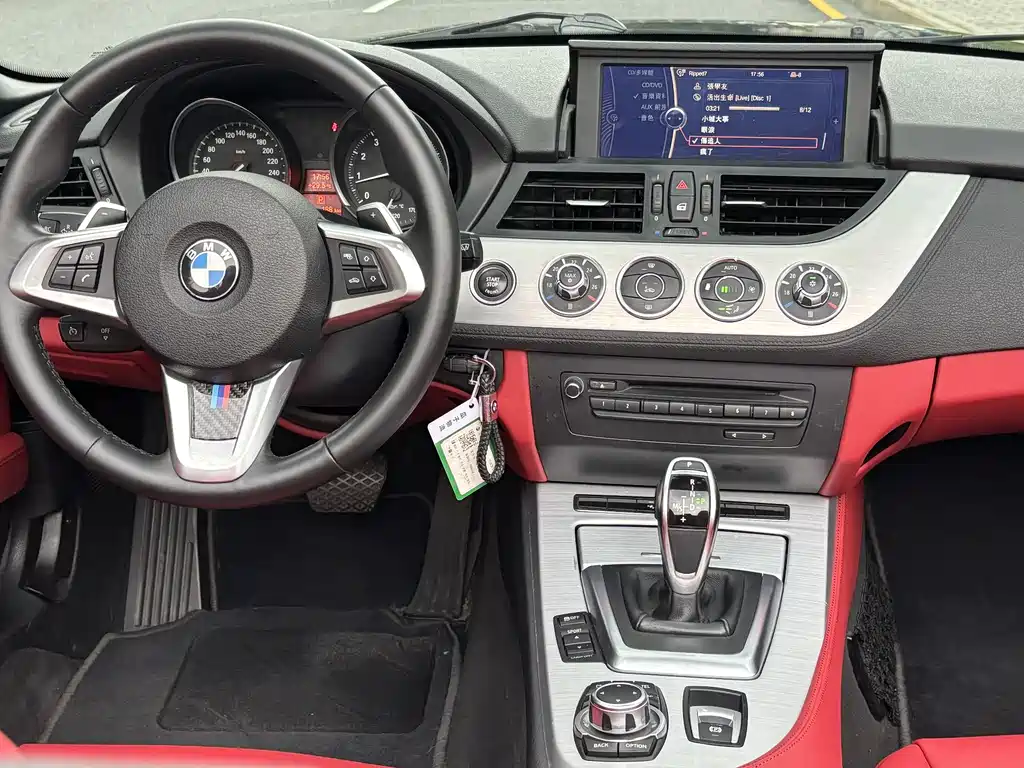 BMW Z4 2013 — фото 8