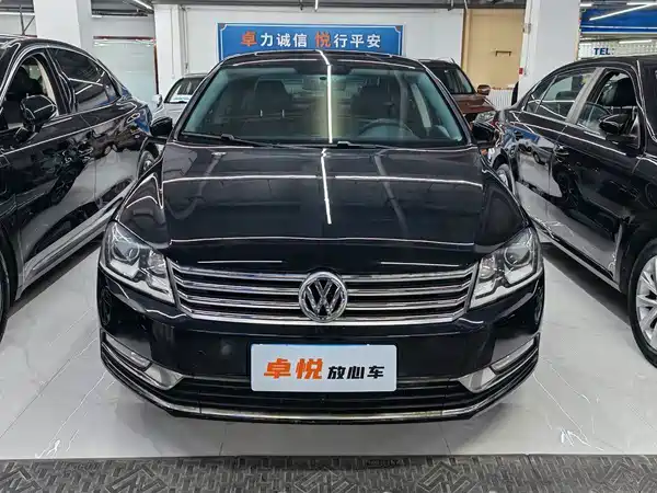 Volkswagen Magotan 2015