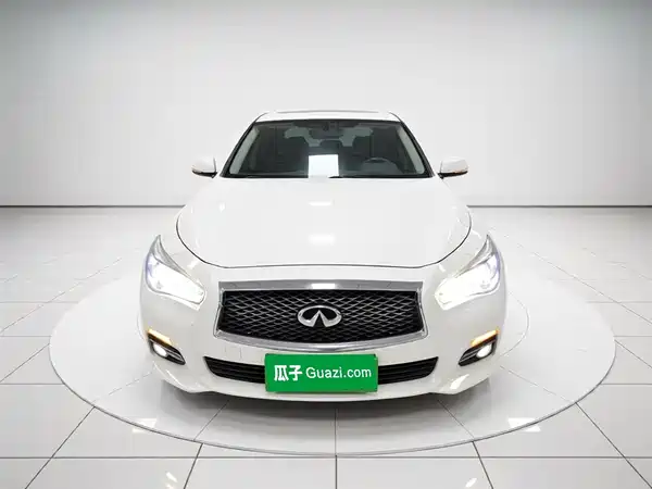 Infiniti Q50L 2018