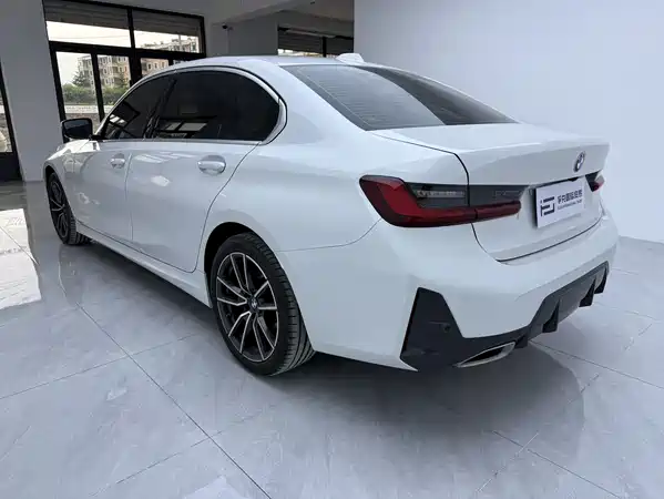 BMW 3 Series 2023