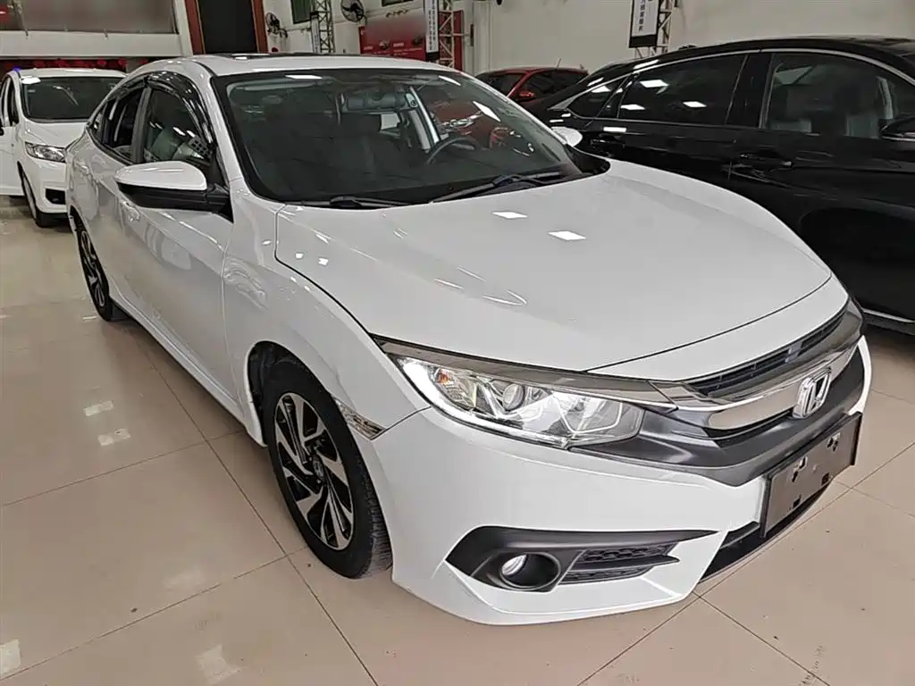 Honda Civic 2017 — фото 4