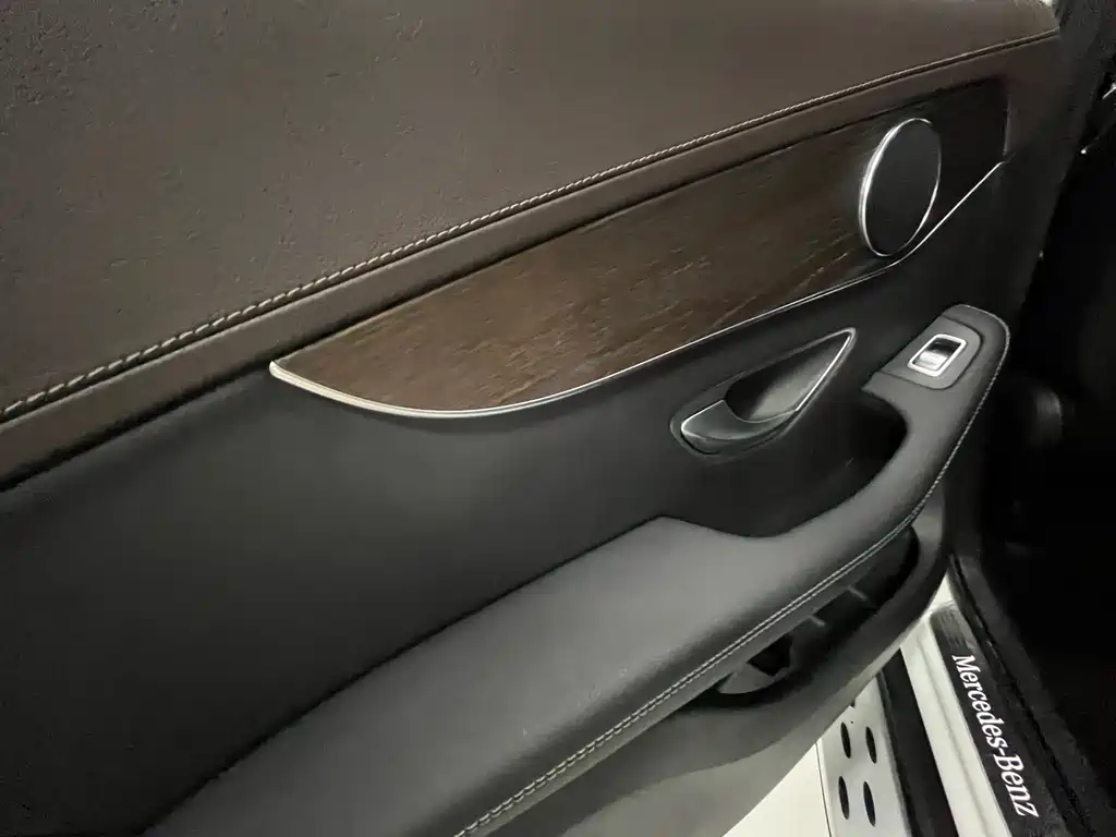 Mercedes-Benz GLC 2022 — фото 14