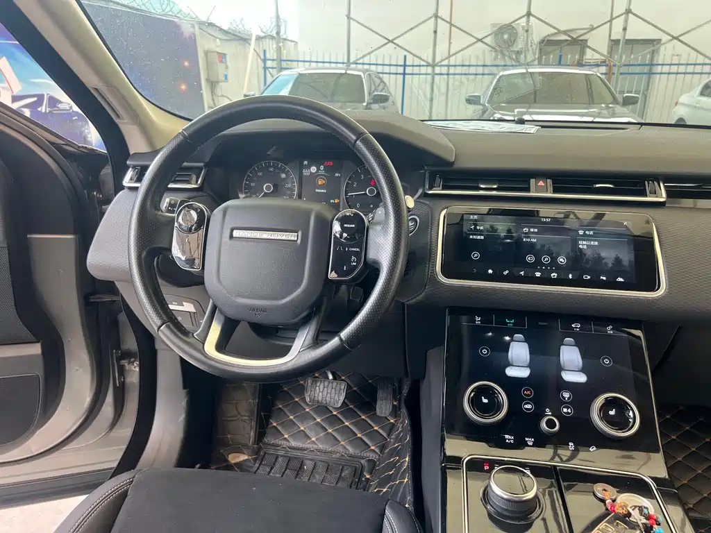 Land Rover Velar 2020 — фото 22