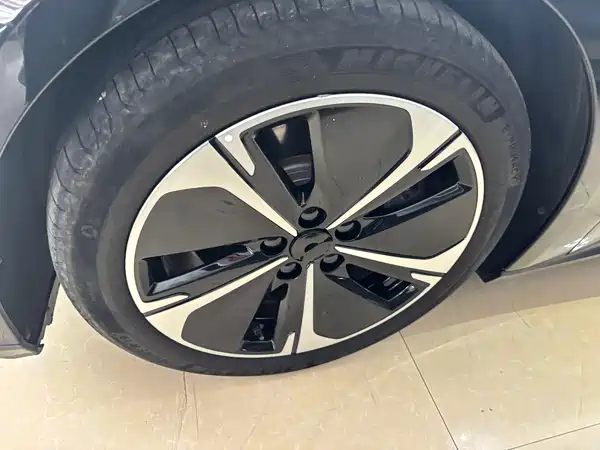 NIO ET5T 2023
