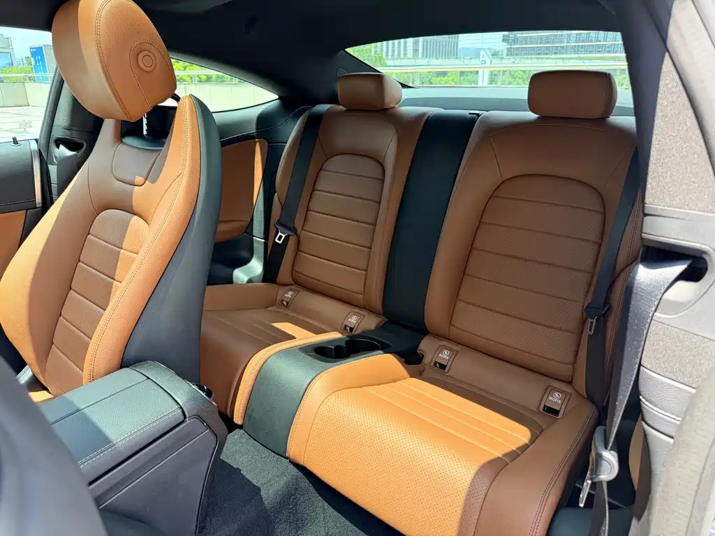Mercedes-Benz C-Class 2021 — фото 12