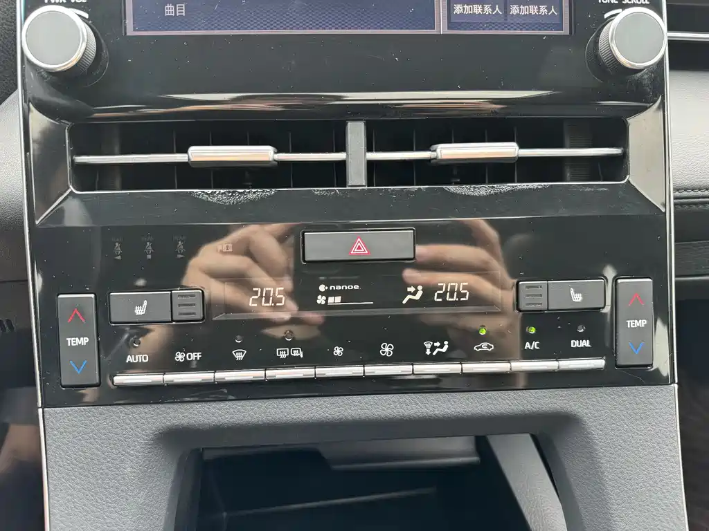 Toyota Avalon 2019 — фото 16
