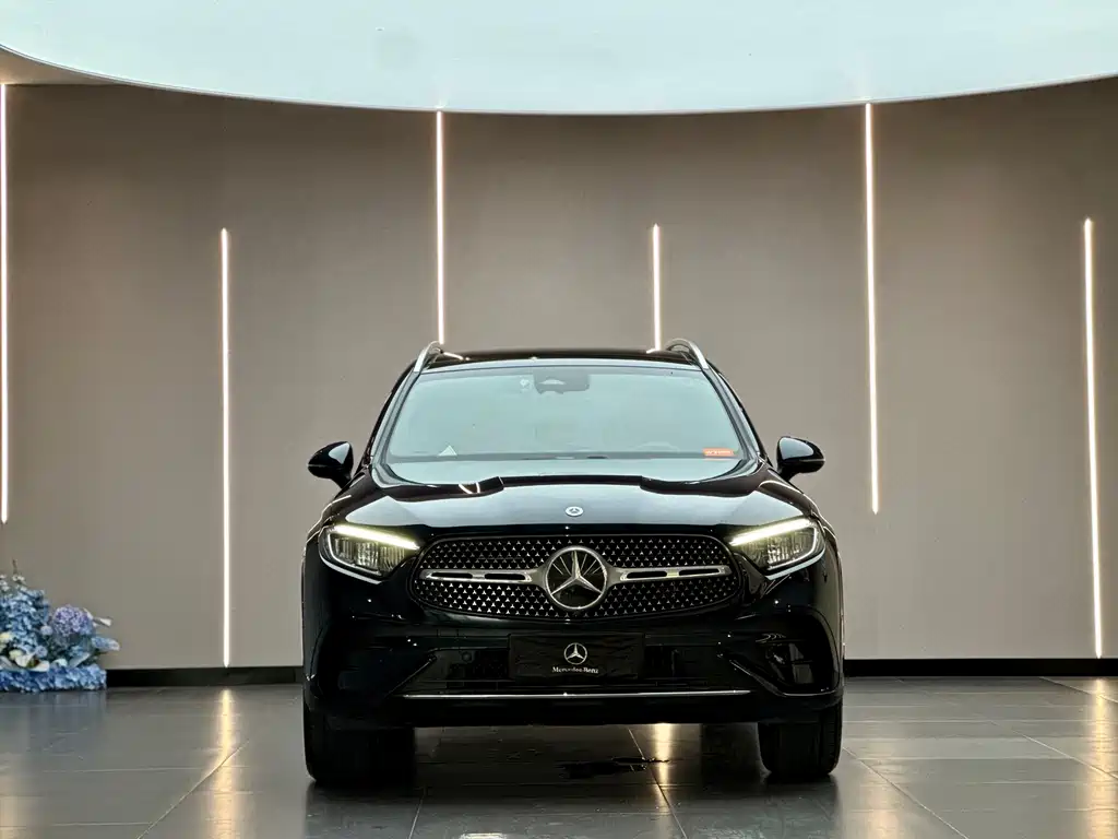Mercedes-Benz GLC 2024