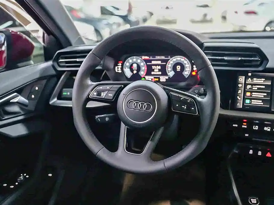 Audi A3 2021 — фото 17