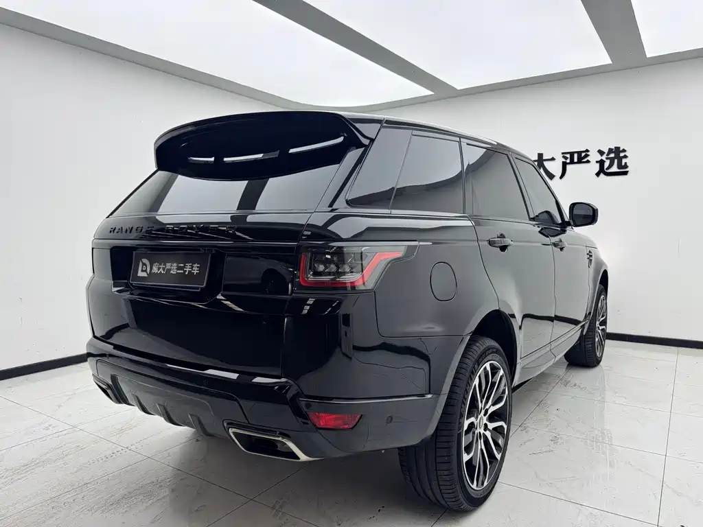 Land Rover Sport 2021