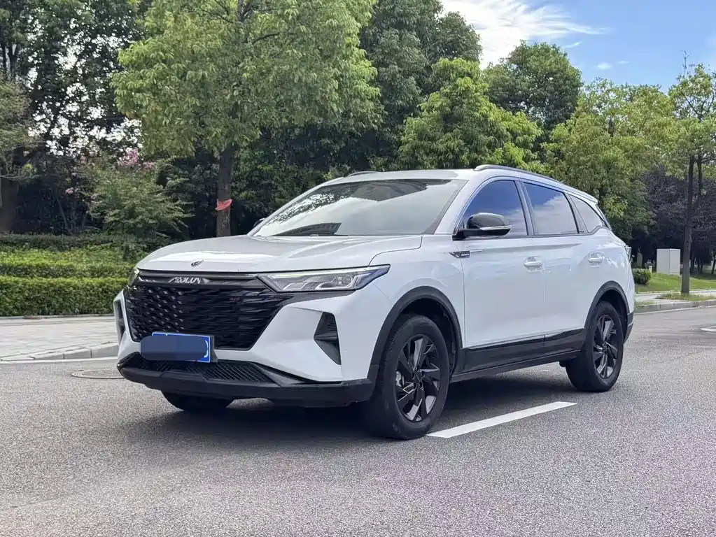 Dongfeng Fengshen AX7 2022 — фото 1