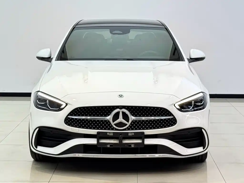 Mercedes-Benz C-Class 2022
