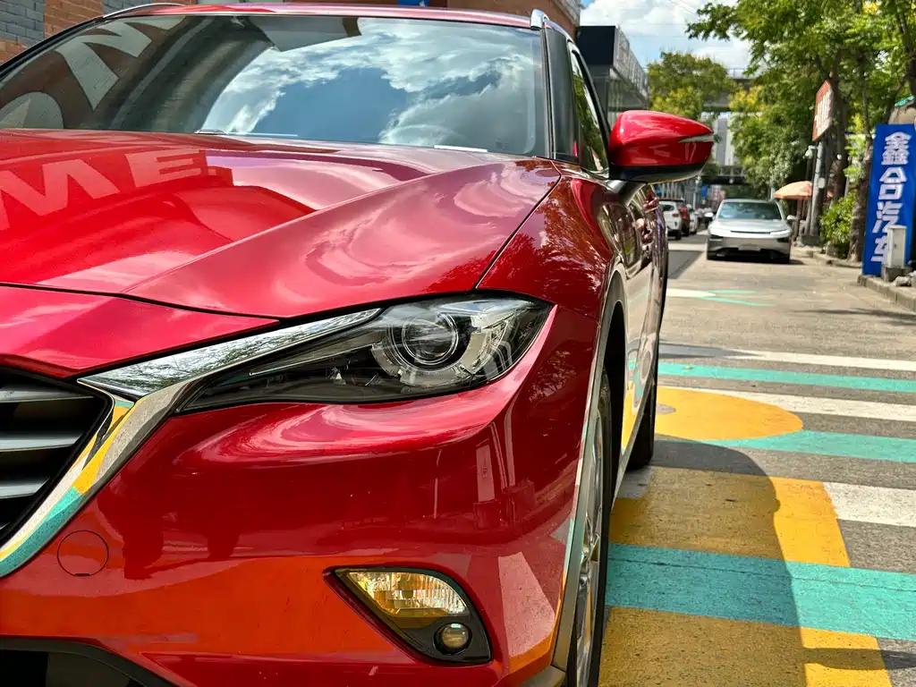 Mazda CX-4 2016 — фото 11