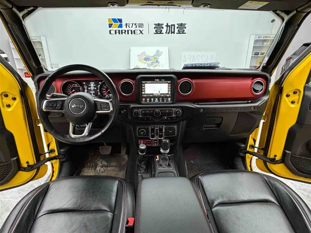 Jeep Wrangler 2021 — фото 10