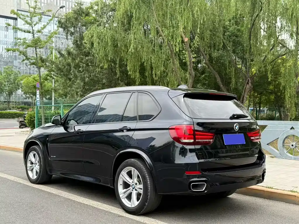 BMW X5 2018 — фото 13