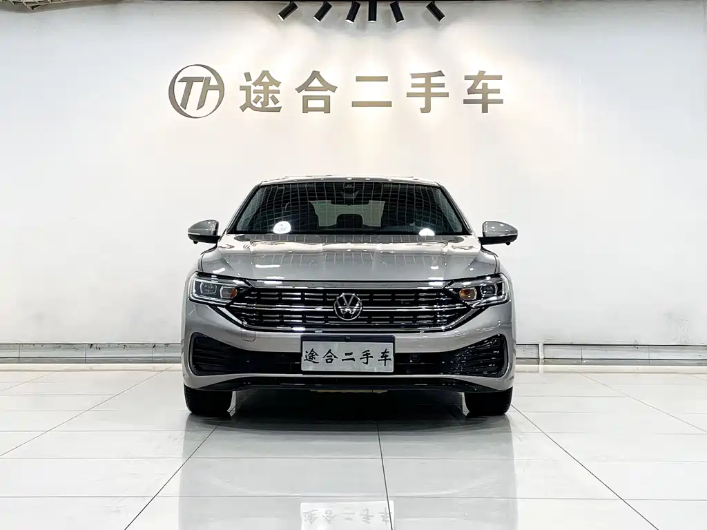 Volkswagen Sagitar 2023