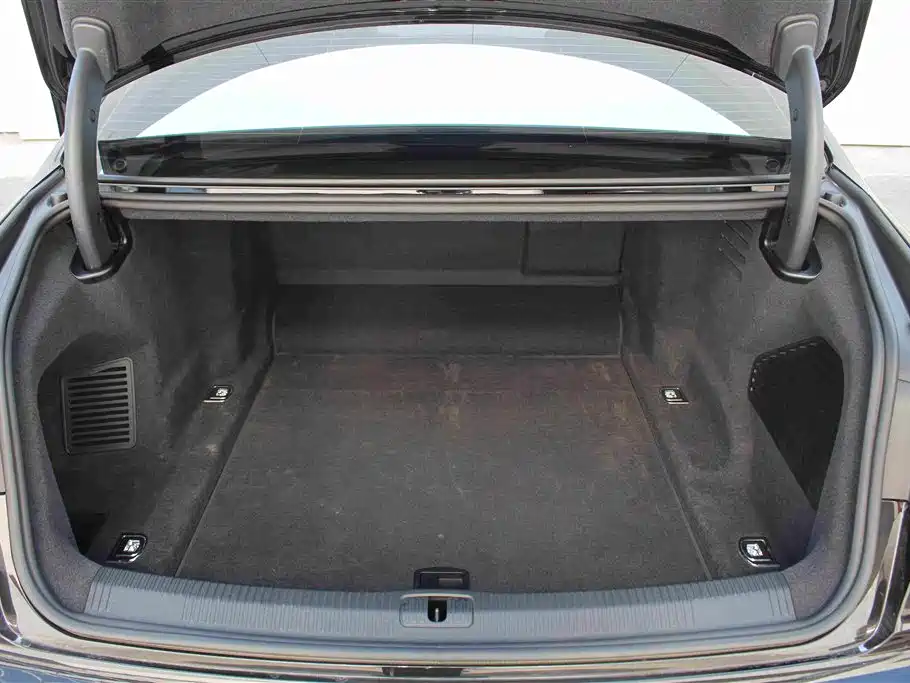 Audi A8 2020