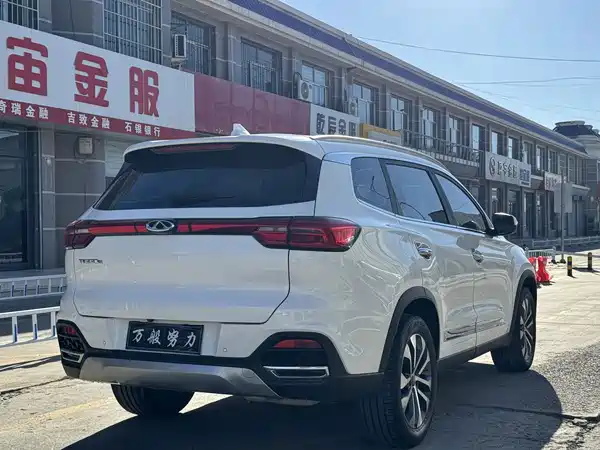Chery Tiggo 8 2018