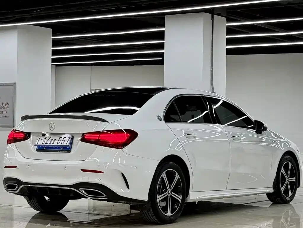 Mercedes-Benz A-Class 2024 — фото 5