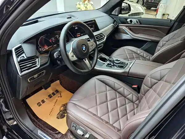 BMW X5 2023