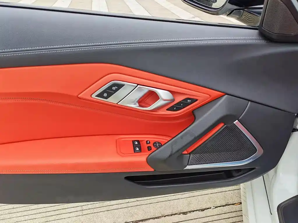 BMW Z4 2021 — фото 10