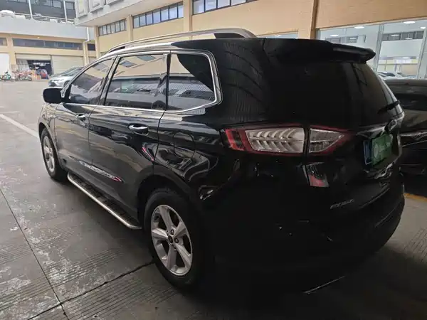 Ford Edge 2016