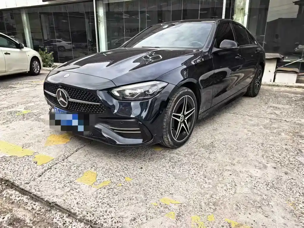 Mercedes-Benz C-Class 2023 — фото 1