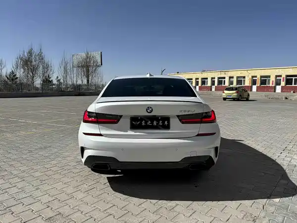 BMW 3 Series 2022