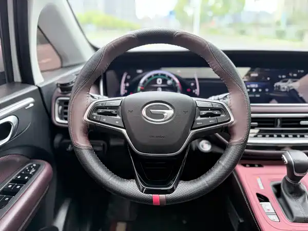 GAC Trumpchi M6 2023