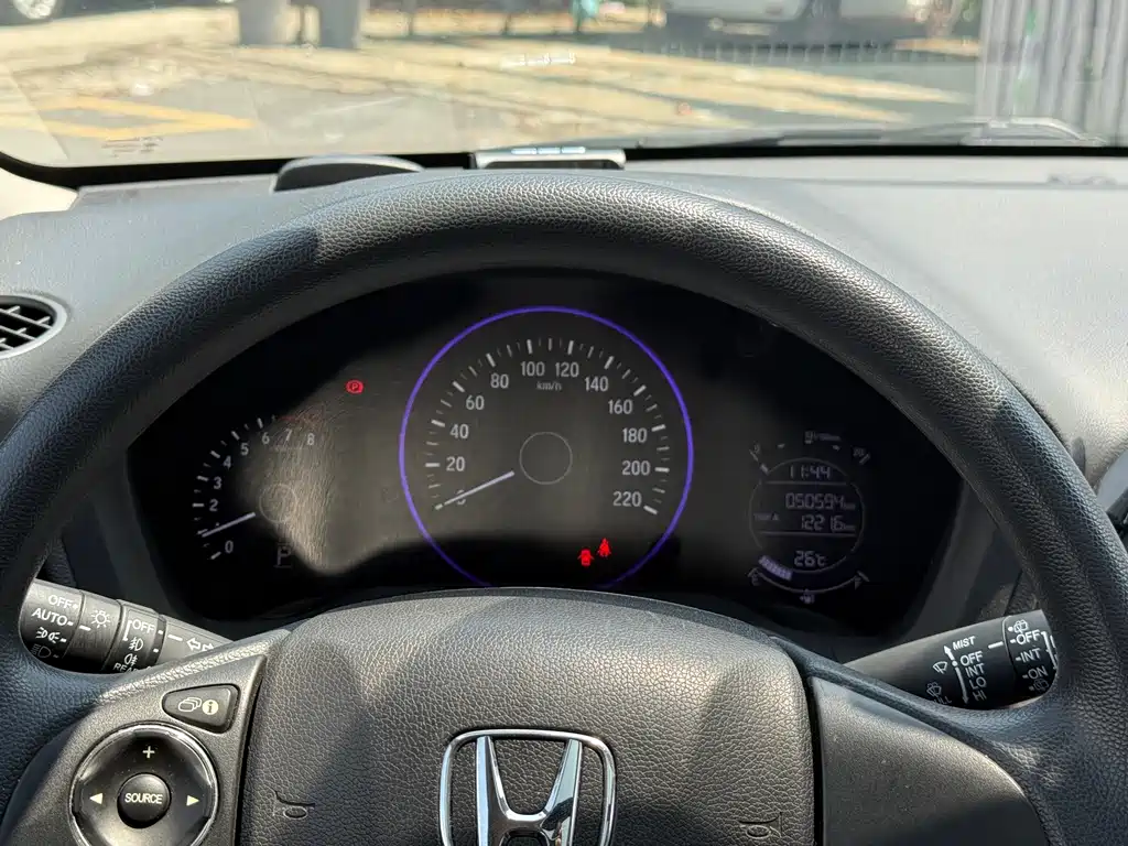Honda Vezel 2020 — фото 10