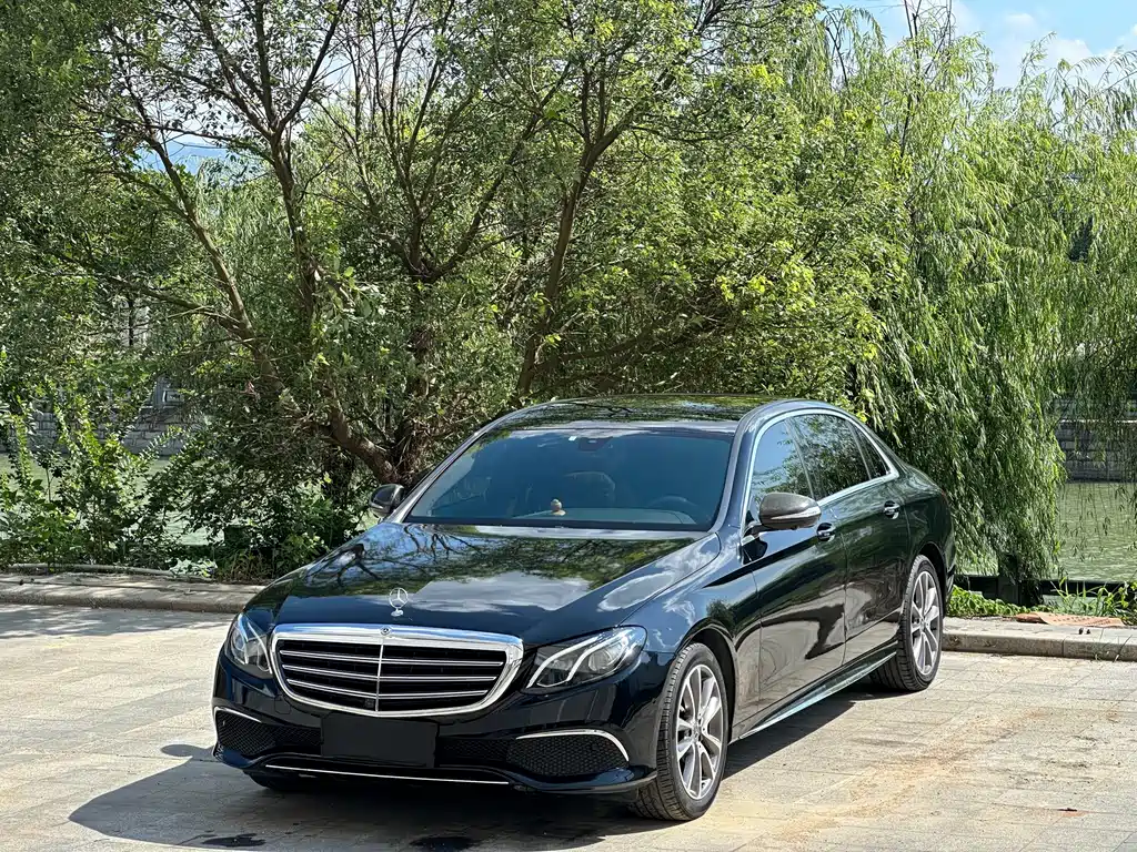 Mercedes-Benz E-Class 2018 — фото 1