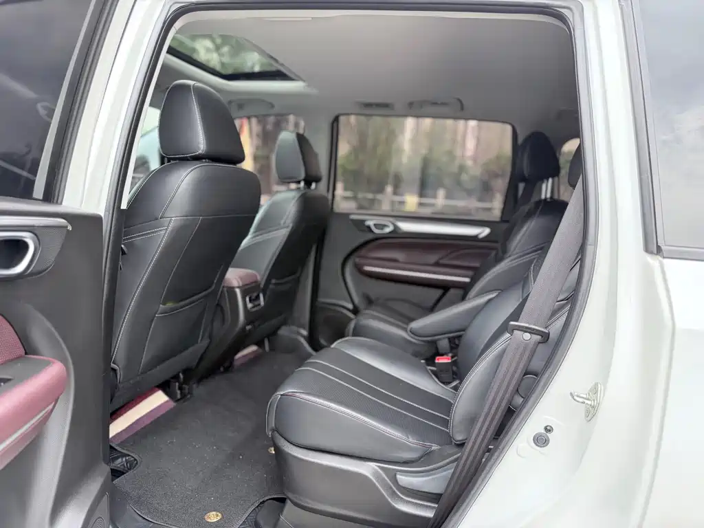 GAC Trumpchi M6 2023 — фото 11