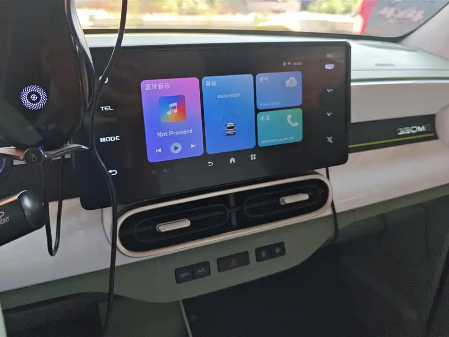 Geely Galaxy Panda 2025 — фото 13
