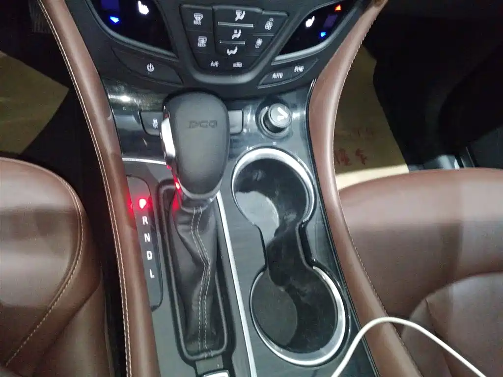 Buick Envision Plus 2019 — фото 14