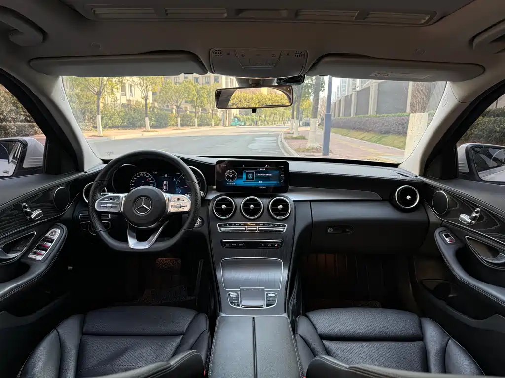 Mercedes-Benz C-Class 2020 — фото 5