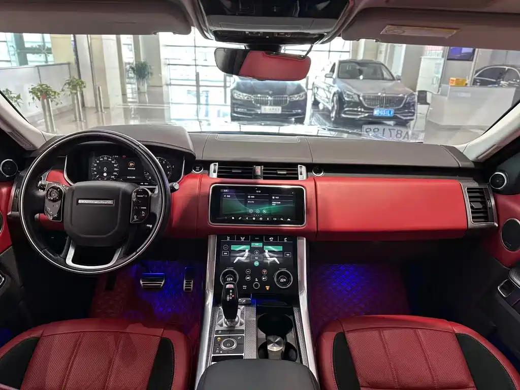 Land Rover Sport 2022 — фото 17