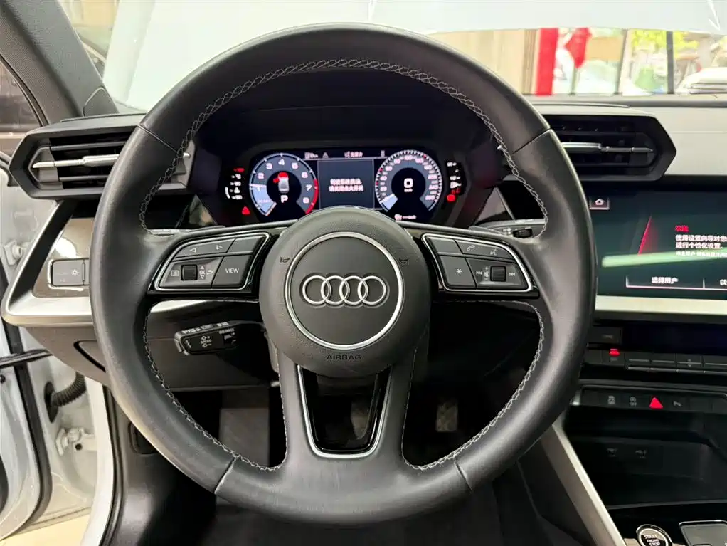 Audi A3 2022 — фото 11
