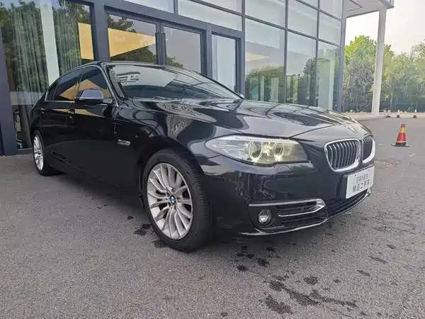 BMW 5 Series 2016