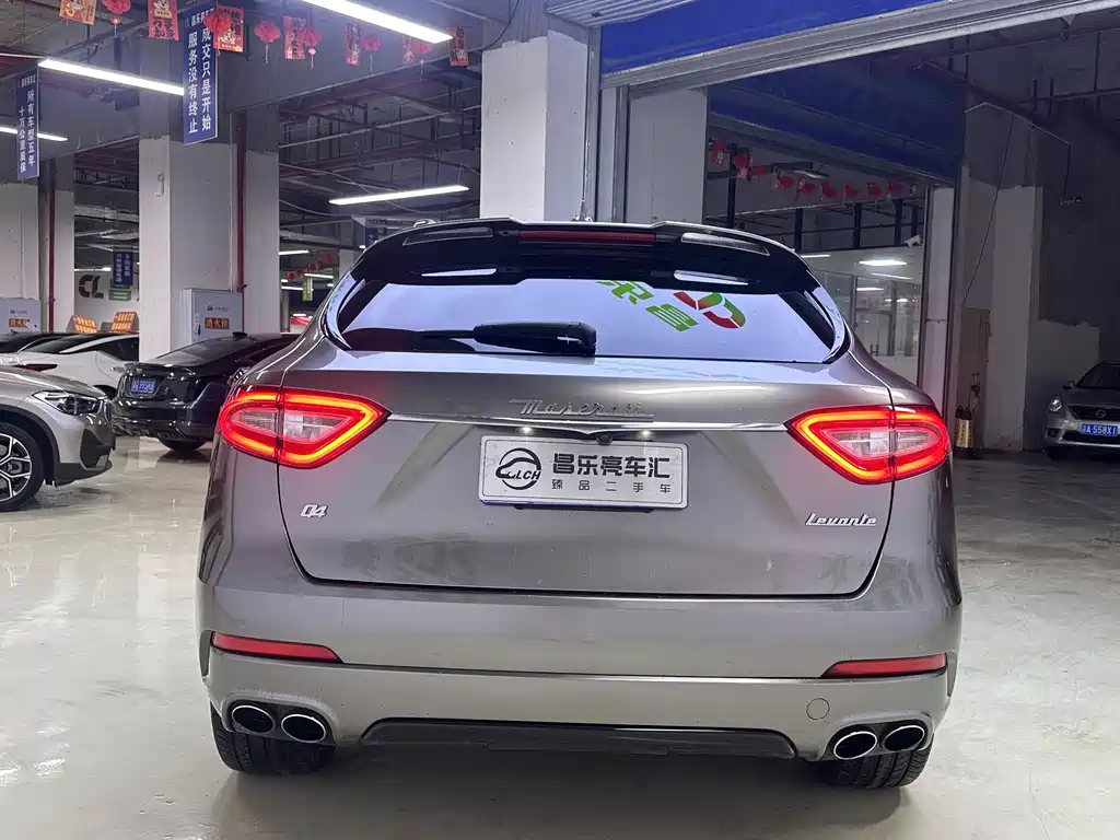 Maserati Levante 2018 — фото 7