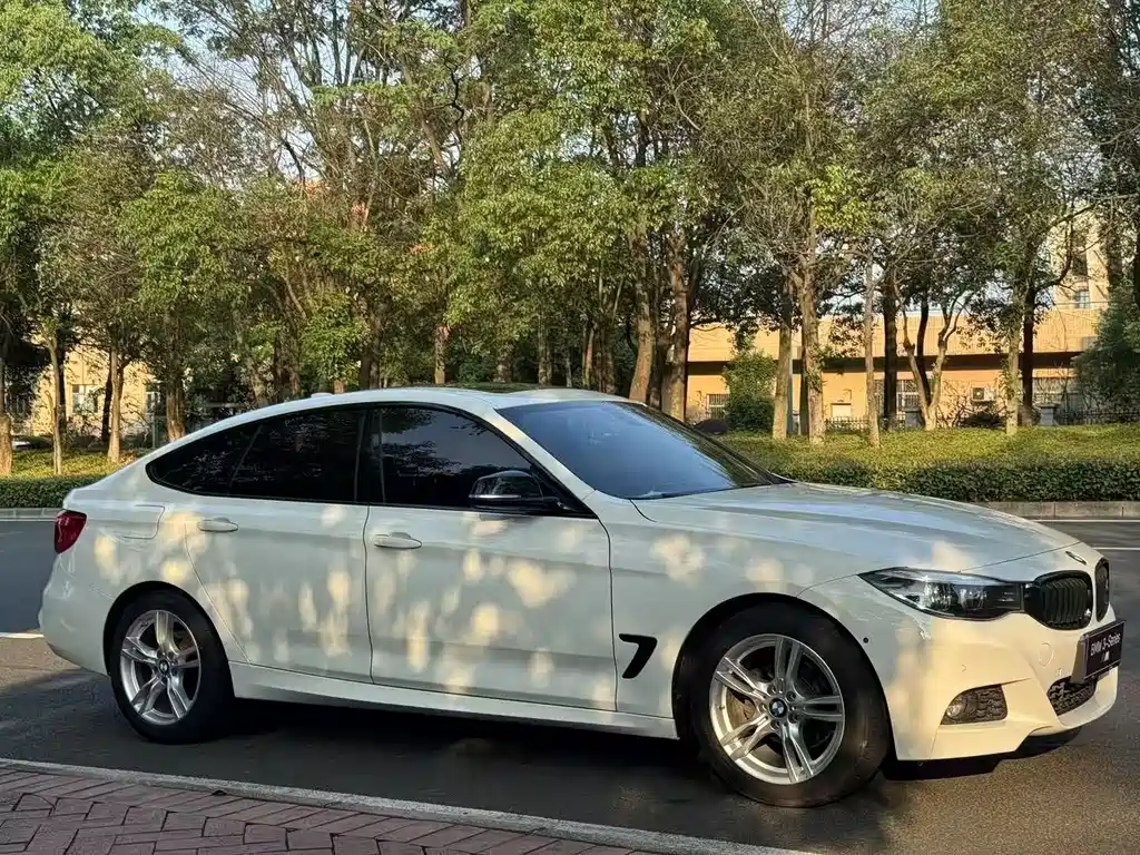 BMW 3 Series GT 2019 — фото 3