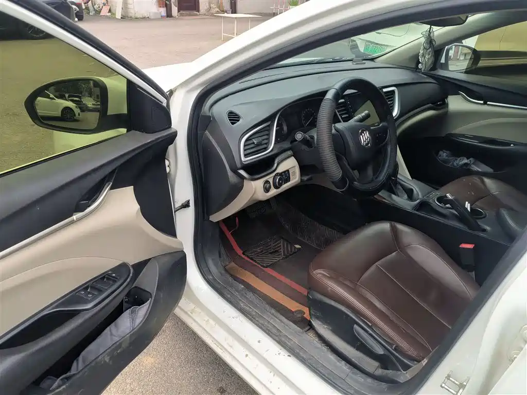 Buick Excelle 2017 — фото 16