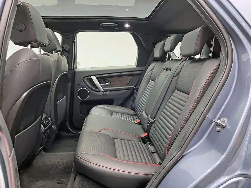 Land Rover Discovery Sport 2021 — фото 18