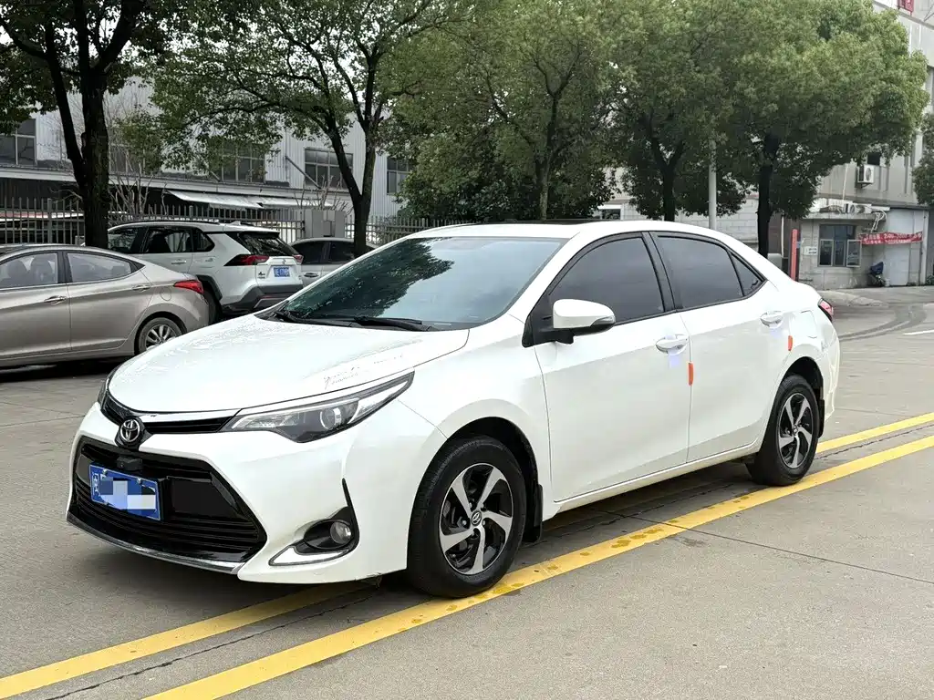 Toyota Levin 2017 — фото 1